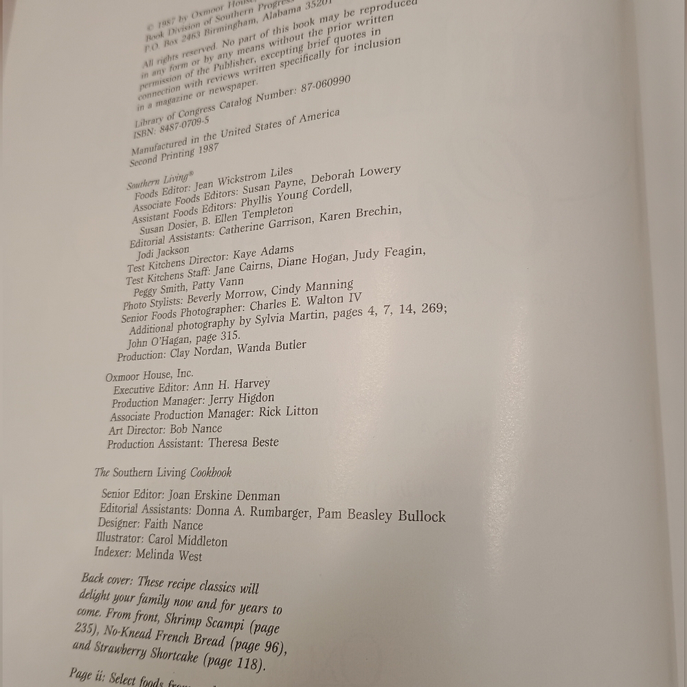 Vintage The Southern Living Cookbook (Hardcover 1987). Recipes Cooking Kitchen. - Picture 6 of 10